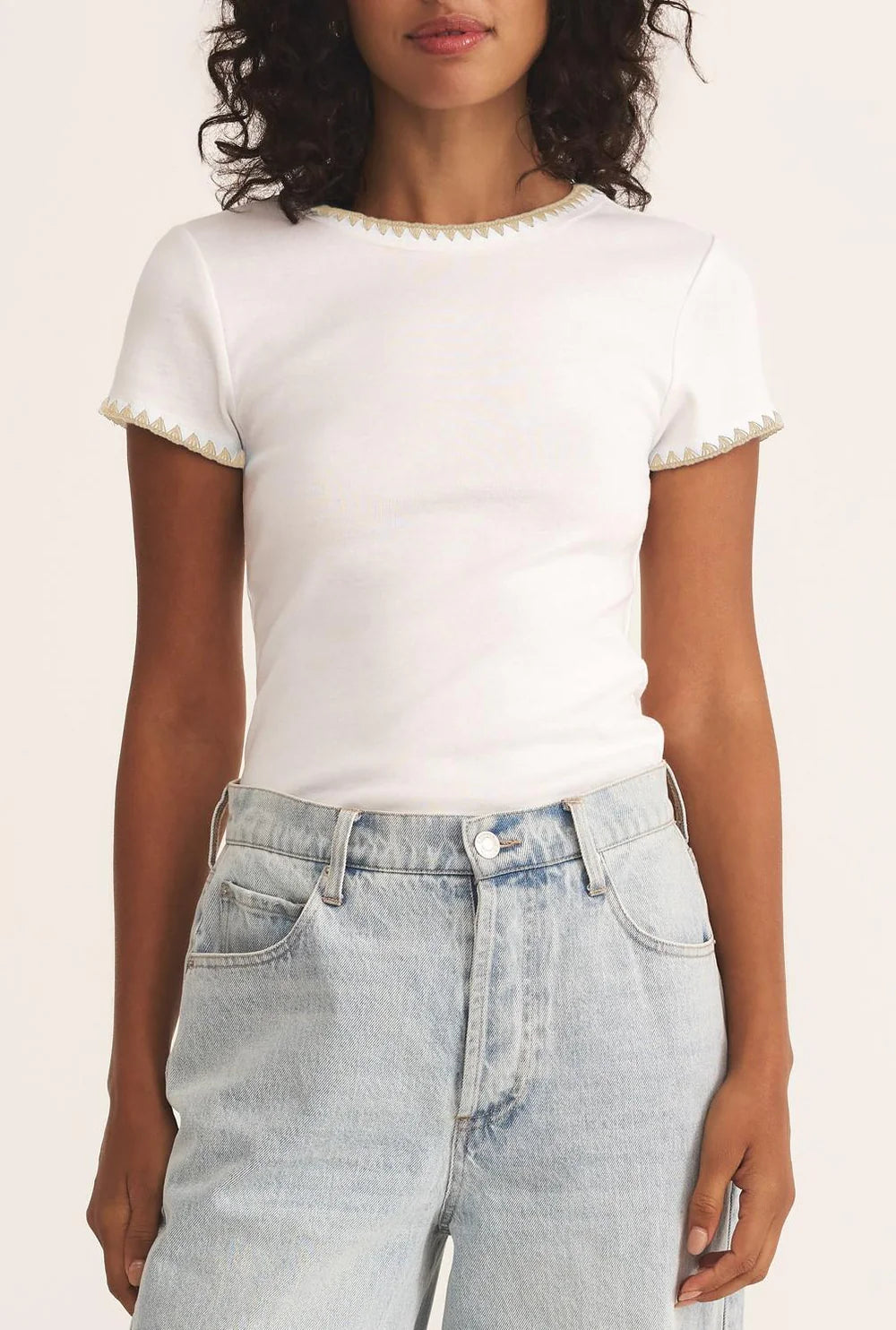 Cassie Tee