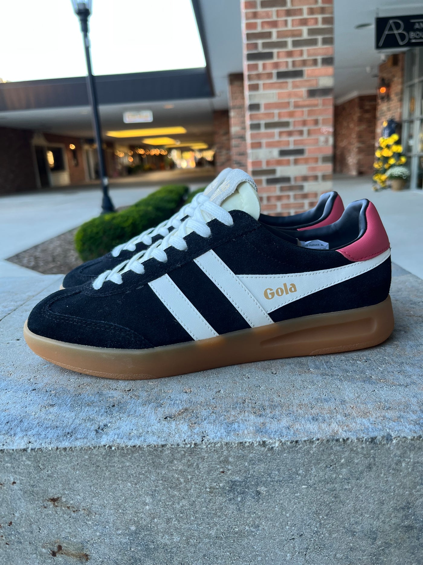 Cyclone Sneaker