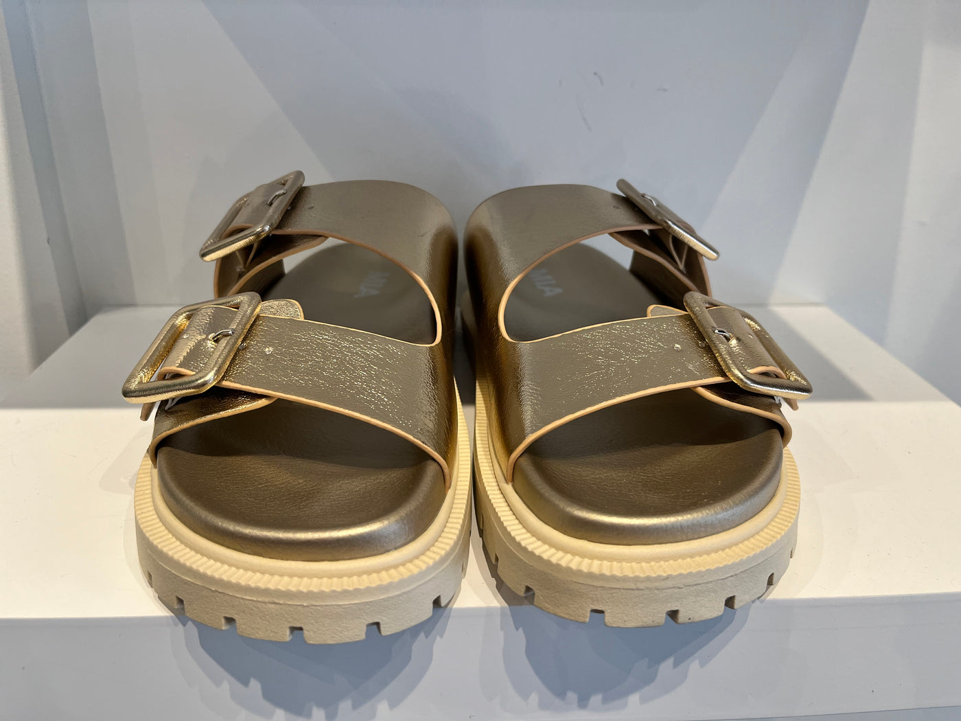 Gen Sandal