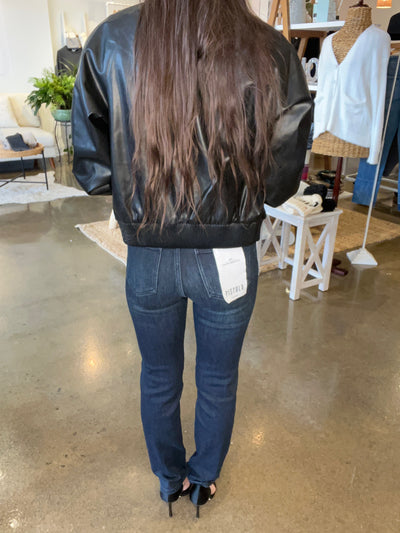Madi Modern Slim