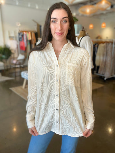 The Wavy Shirt