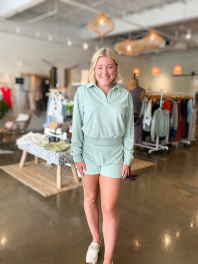 Vanna Smocked Short