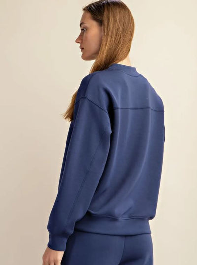 Waves Pullover