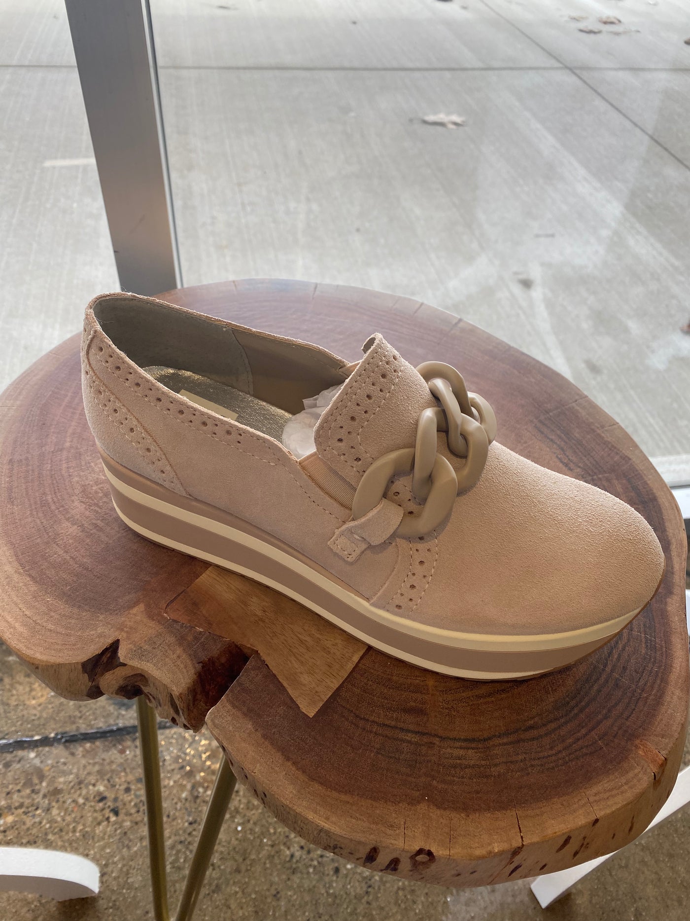 Jhenee Footwear