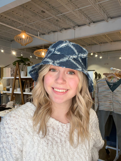 Diamond Print Bucket Hat